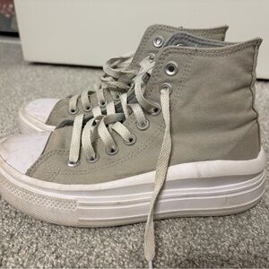 Converse High-Top Sneakers in Light Gray
